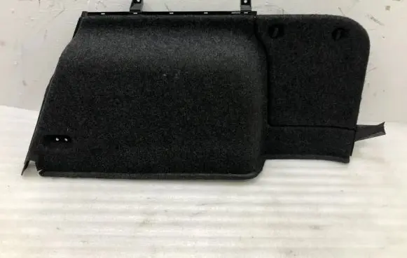 Skoda Octavia Mk1 (1U) Trunk/boot side trim panel 1U9867428J