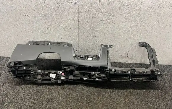 BMW X1 U11 Dashboard 9875245