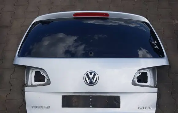 Volkswagen Touran II Truck tailgate