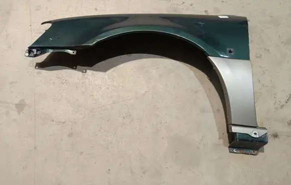 Subaru Legacy Fender