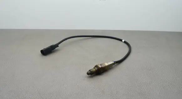 Volkswagen Golf VII Lambda probe sensor 04E906262GH