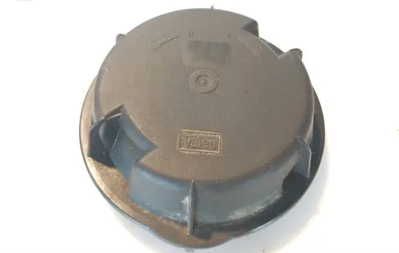 Peugeot 306 Headlight/headlamp dust cover 88204985