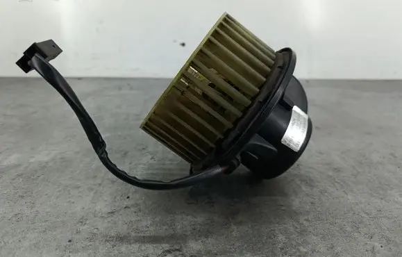 Audi 80 90 B3 Heater fan/blower 893819021
