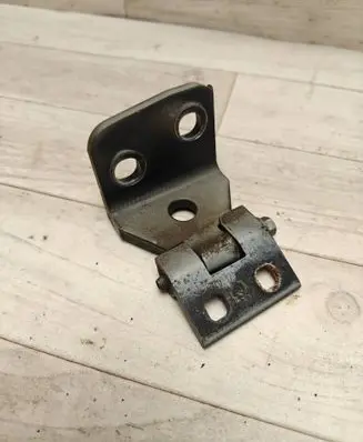 BMW X3 E83 Front door lower hinge 3402821