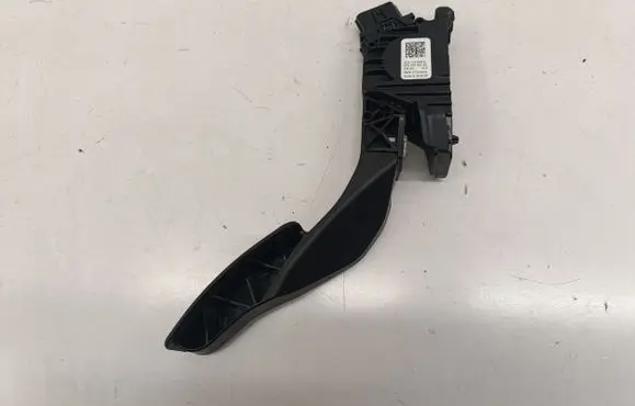 Volkswagen Taigo Accelerator throttle pedal 2Q2723503A
