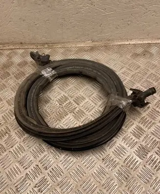 Audi A5 8T 8F Trunk rubber seal (body) 8f0825397