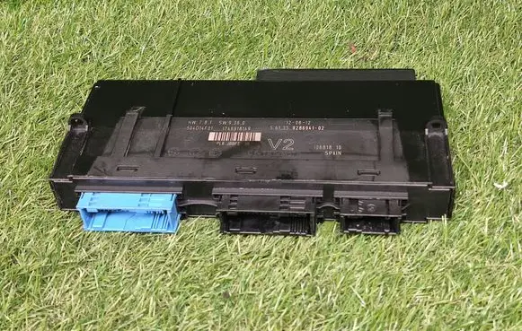 BMW 5 F10 F11 Comfort/convenience module 9286941 6135928694102