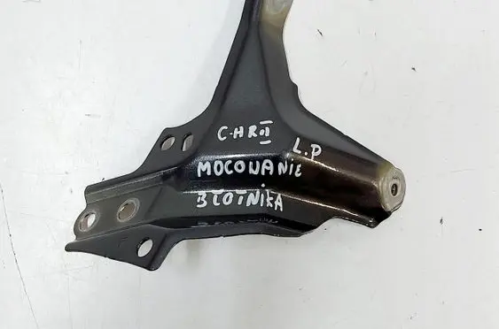 Toyota C-HR II Fender mounting bracket CHR