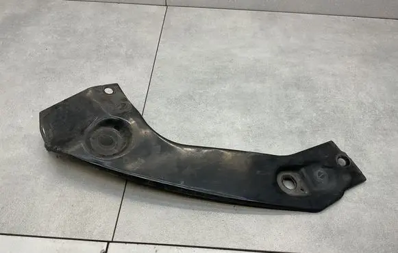 Volkswagen Scirocco Radiator support slam panel bracket 1K8805931