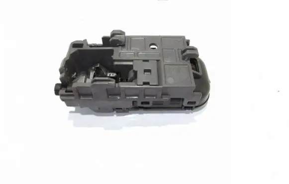 Rear door interior handle