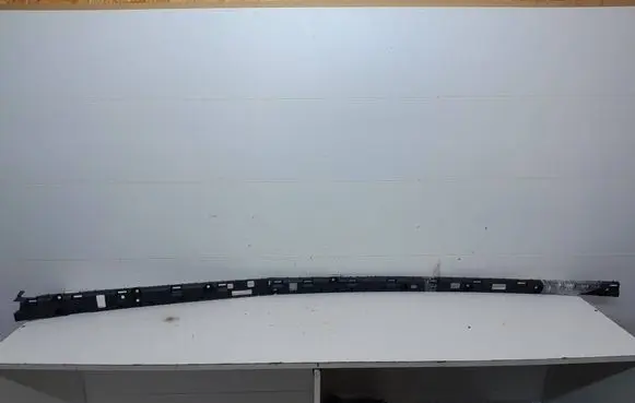 Tesla Model X Sill supporting ledge 104669100C