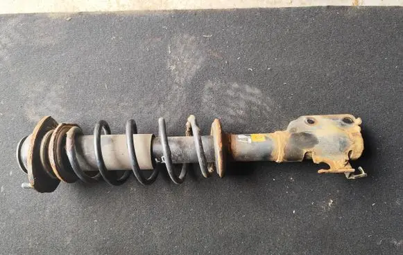 Mitsubishi Space Star Front shock absorber with coil spring 4060A379 00295