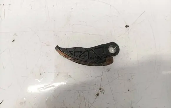 Mazda 6 Slide rail for timing chain 5011796