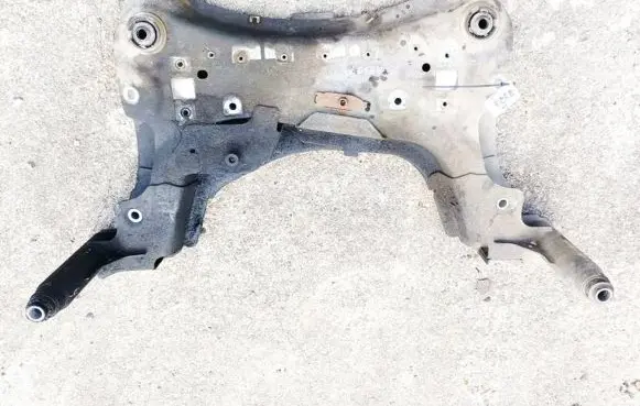 Renault Megane III Front subframe