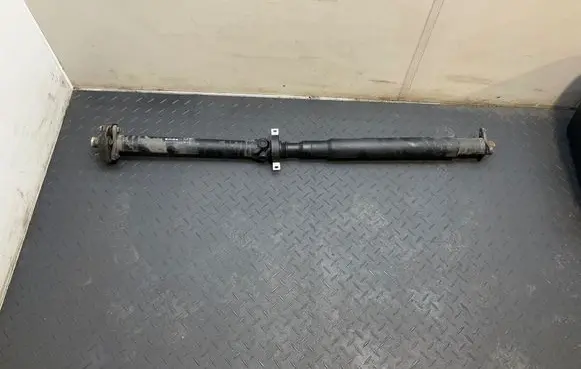 BMW X5 E70 Drive shaft (set) 7563317