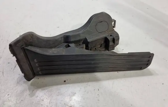 Audi A3 S3 8P Accelerator throttle pedal 1K1721503L 6PV00860000 043008