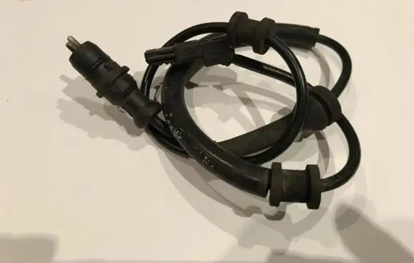 Renault Laguna II ABS brake wheel speed sensor 8200084126