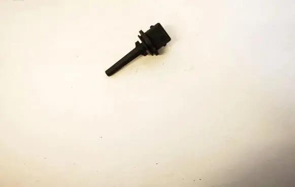 Volkswagen PASSAT B5 Interior temperature sensor 4a0820539
