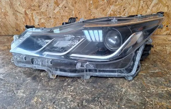 Toyota Corolla E210 E21 Headlight/headlamp 81150-02T31-00
