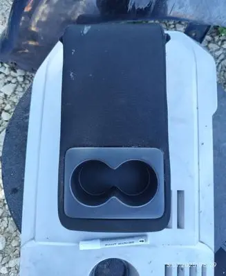 Mazda 3 II Rear seat armrest 