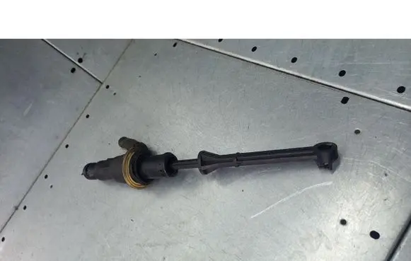 Renault Laguna II Clutch master cylinder 