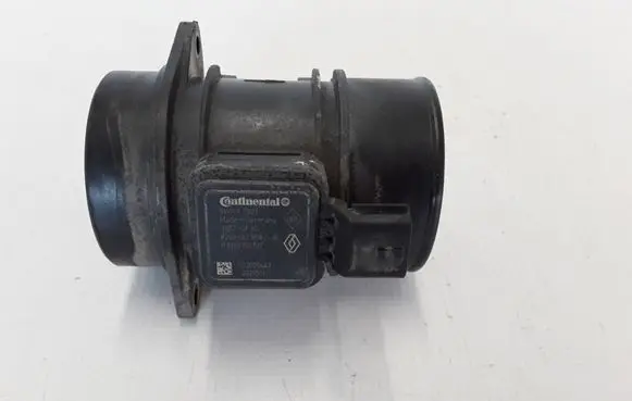 Dacia Dokker Mass air flow meter 8200682558