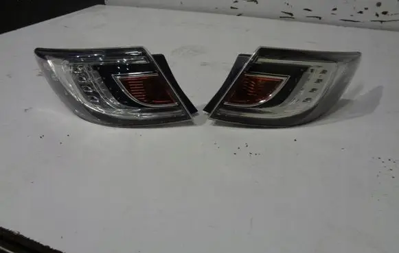 Mazda CX-9 Rear/tail lights