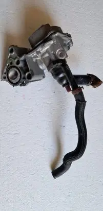 Toyota RAV 4 (XA50) Water pump