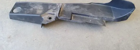 Honda CR-V Fender mounting bracket 74206SWWG 74206SWYG