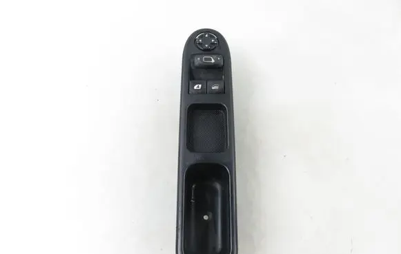 Peugeot 207 Electric window control switch 9654859177