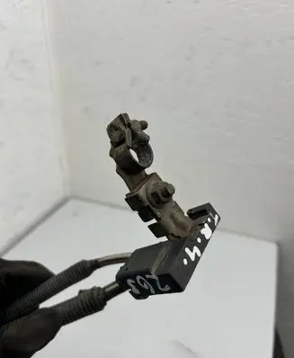Toyota RAV 4 (XA30) Positive cable (battery) 8212342