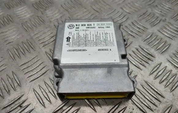 Skoda Octavia Mk2 (1Z) Airbag control unit/module 1K0909605T