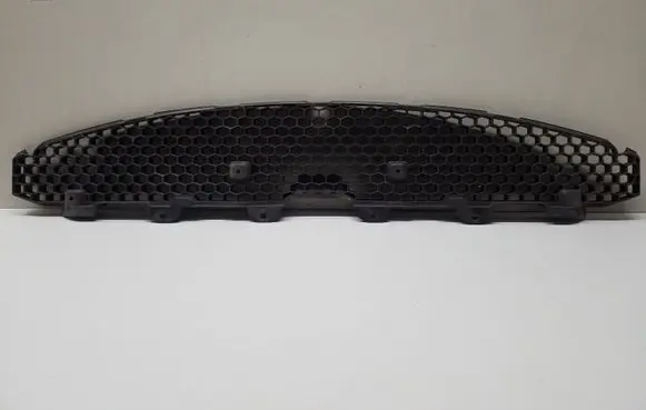 KIA Carens II Front bumper lower grill 865611D010