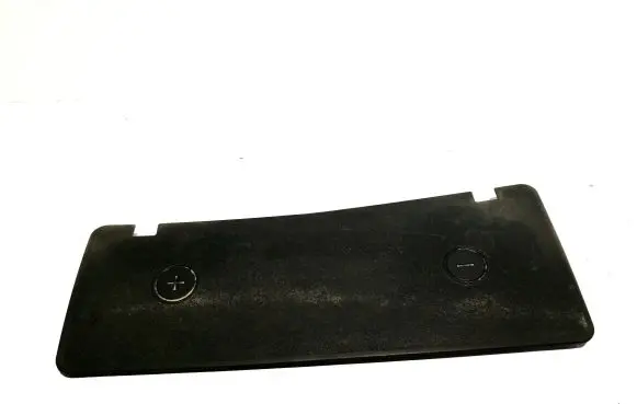 Audi A6 S6 C5 4B Battery box tray cover/lid 4B1819422