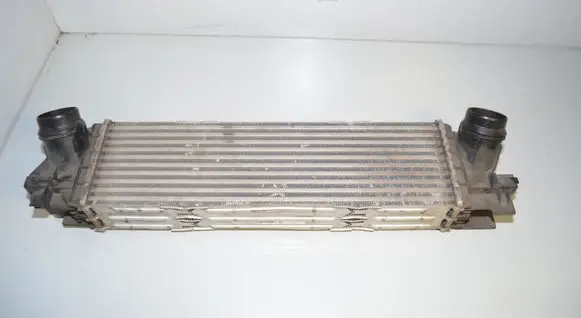 BMW 3 G20 G21 Intercooler radiator 8592701 17518592701 17515A63170