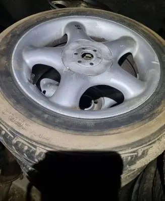 Audi 80 90 S2 B4 R15 alloy rim 211LER6