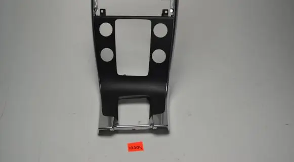 Radio/GPS head unit trim