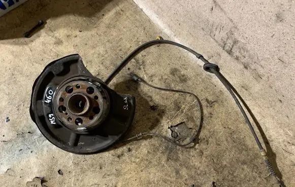 Mercedes-Benz SL R230 Rear wheel hub