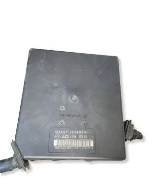 Renault Megane III Fuse module 284B61871R 9637415142 519339402
