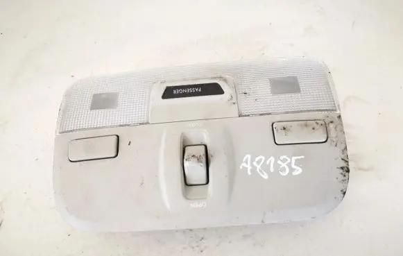 Subaru Outback Front seat light vc12008 vc12-008