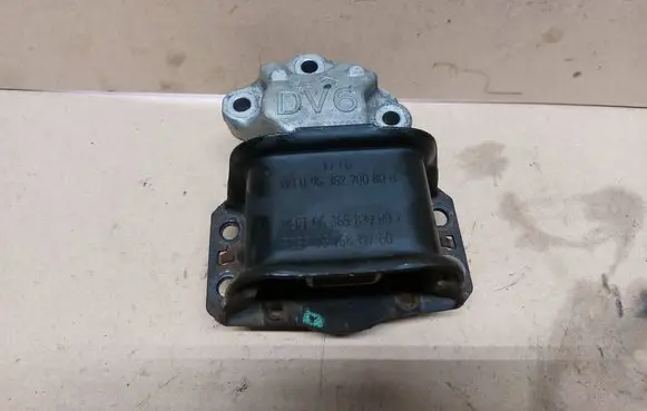 Citroen C4 I Engine mount bracket 9636270080 9636583980 9676819780