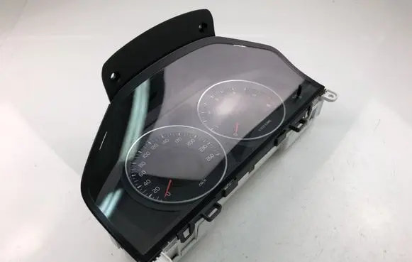 Volvo V60 Speedometer (instrument cluster) 31327581AA