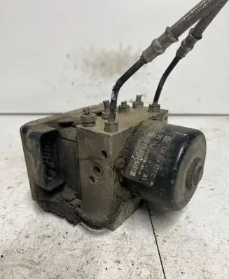 Volkswagen Golf IV ABS Pump 1J0907379G 346786 10094903403