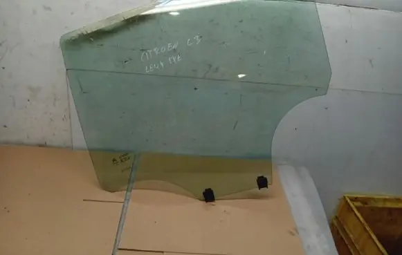 Citroen C3 Rear door window glass