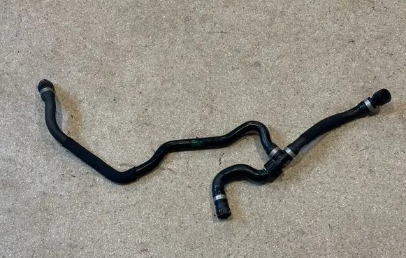 BMW X3 G01 Engine coolant pipe/hose 7535565