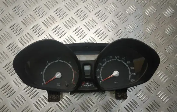 Ford Fiesta Speedometer (instrument cluster) VP8A6F10894BC