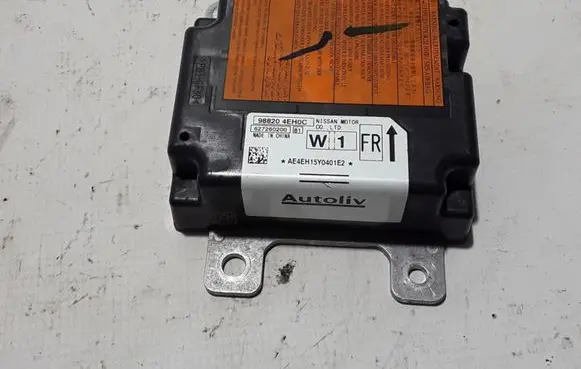 Nissan Qashqai Airbag control unit/module 988204EH0C