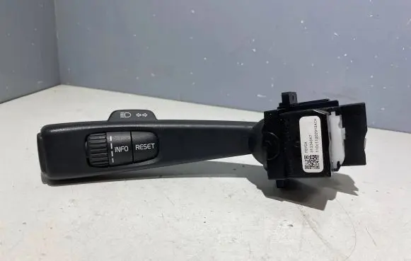 Volvo S60 Indicator stalk 31334647 111CT120291BACH