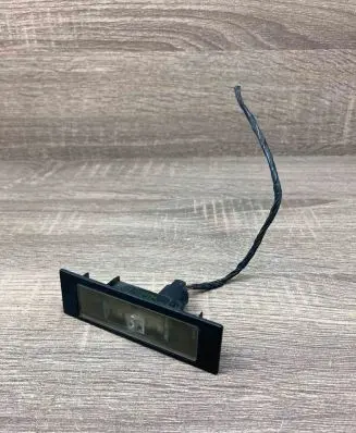 BMW 1 E81 E87 Number plate light 7193294