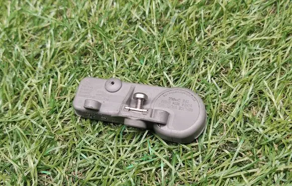 Tire pressure sensor